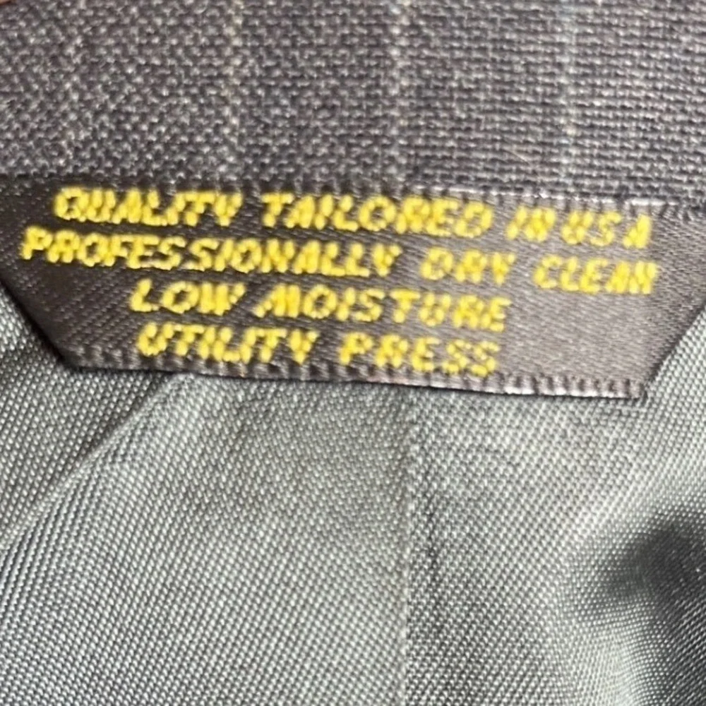 Classic Pinstripe Suit‎ Charcoal Wool Blend John Weitz Palm Beach 46R Big Tall